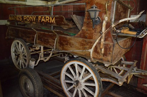 Property photo 1 - JL Maines Estate - Personal Property Auction